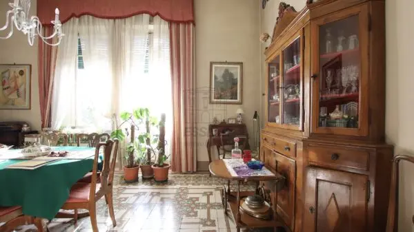 Villa viale Guglielmo Marconi 395, Lucca