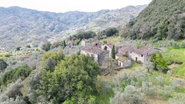 Casale 11/A, Lucca