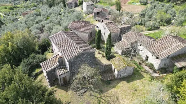 Casale 11/A, Lucca