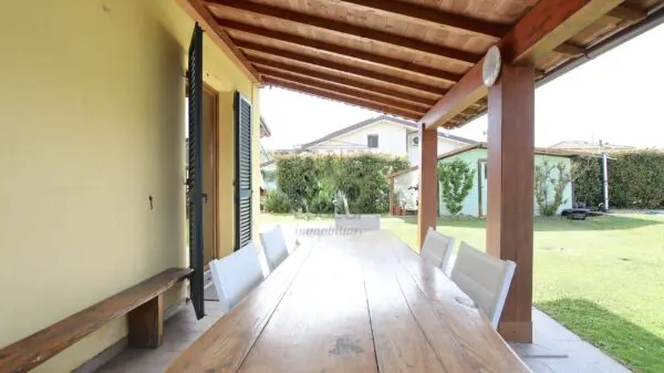 Villa via Lombarda Lammari 293, Capannori