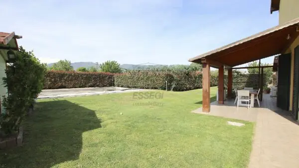 Villa via Lombarda Lammari 293, Capannori