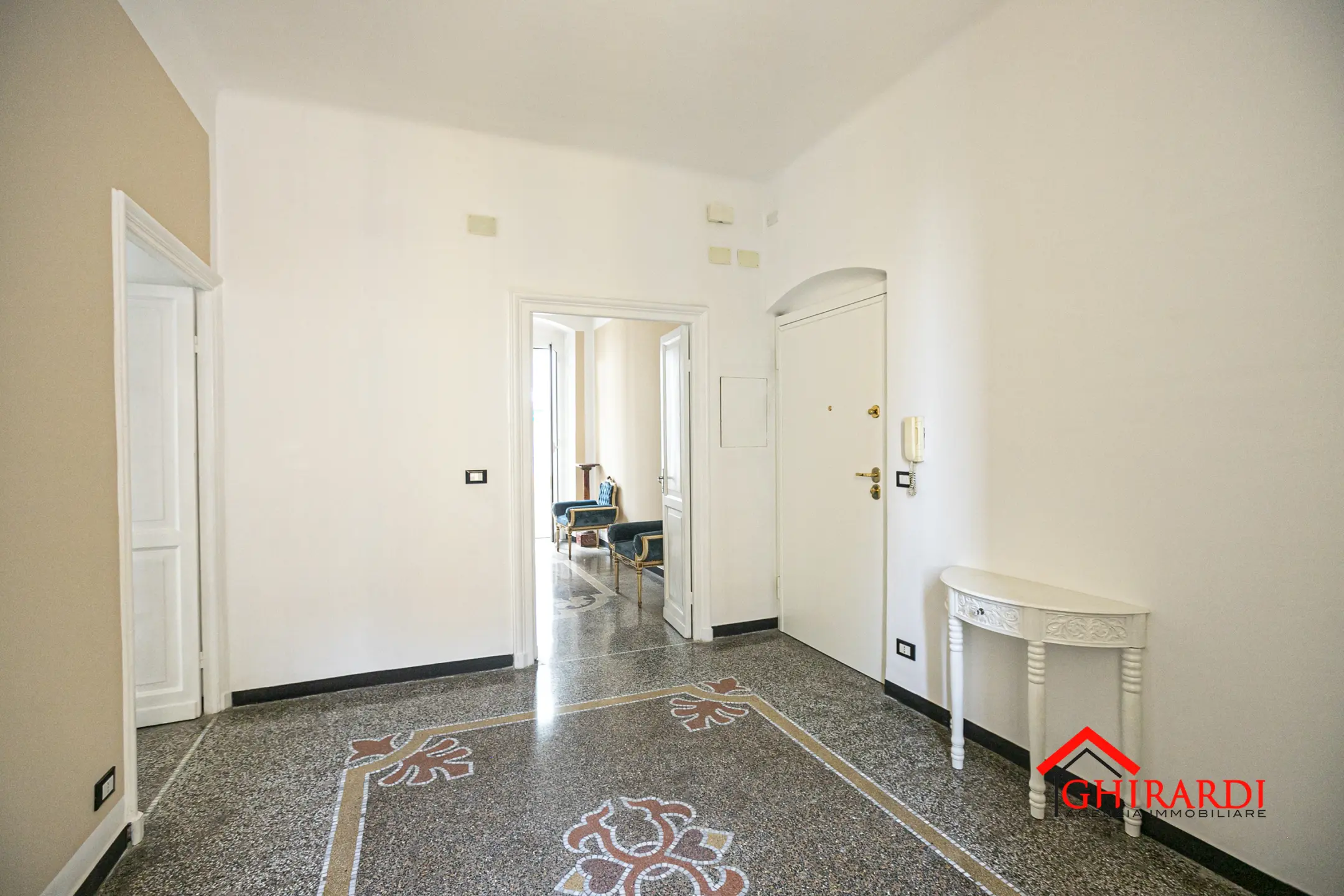 Immagine per Trilocale in affitto a Genova