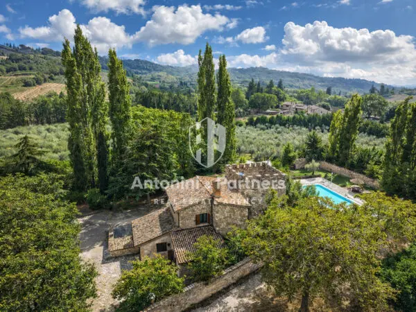Casale via Frazione Castelrinaldi, Todi