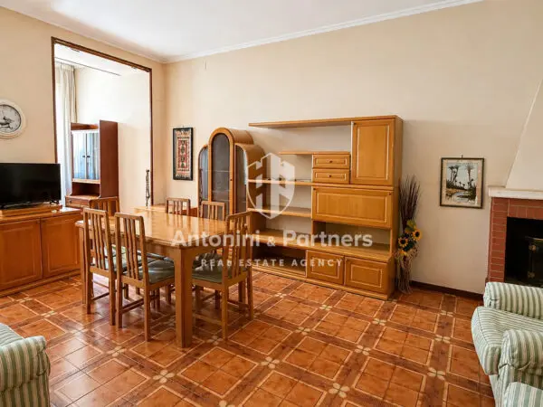 Monolocale via San Benedetto, Todi