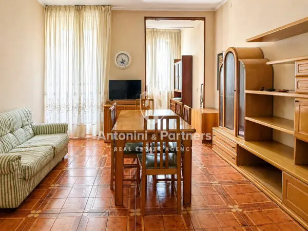 Monolocale via San Benedetto, Todi