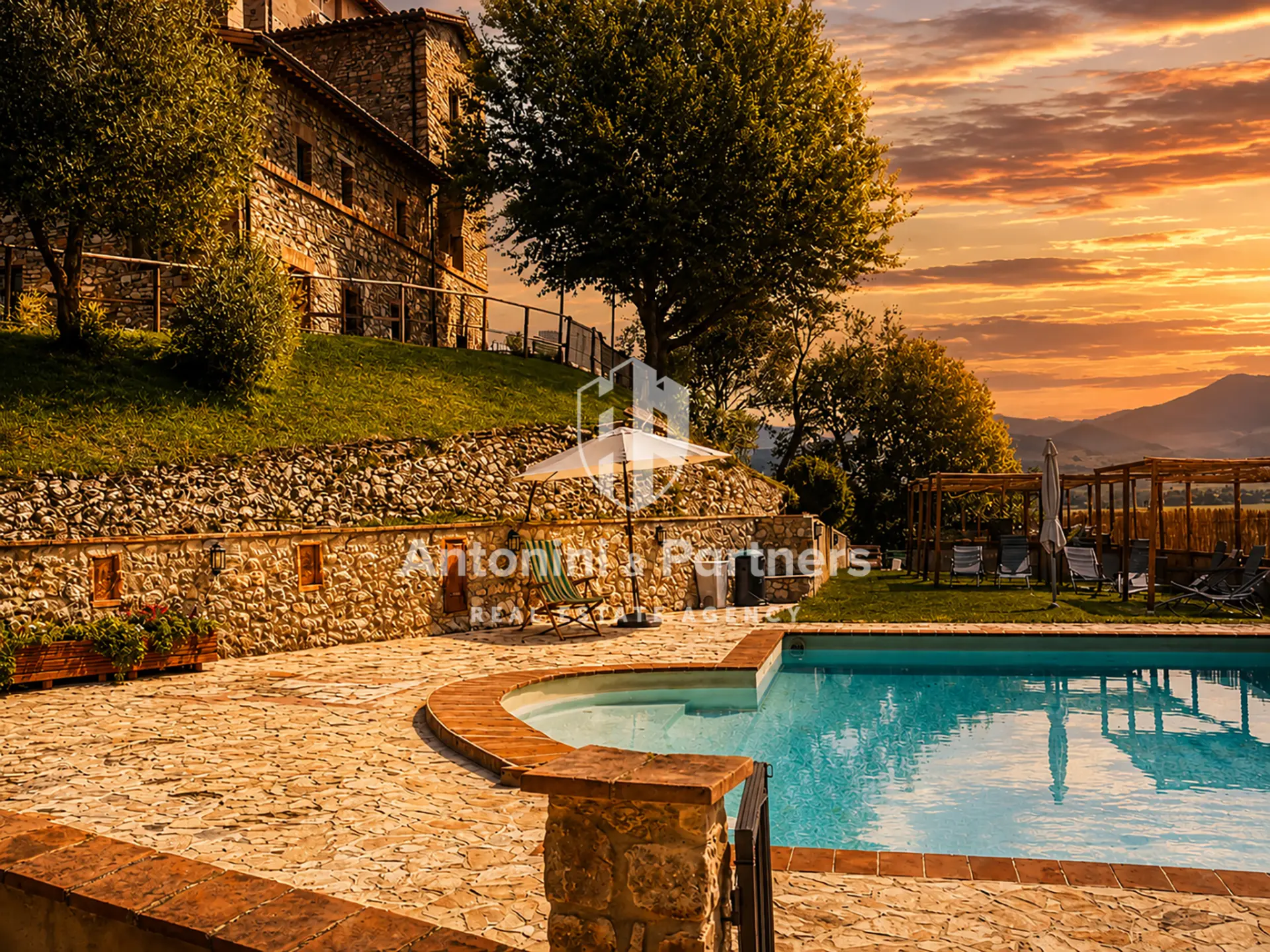 Immagine per Casale in vendita a Todi via Frazione Montemolino Todi