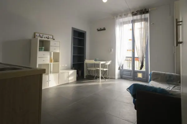 Monolocale via Mongrando 26, Torino