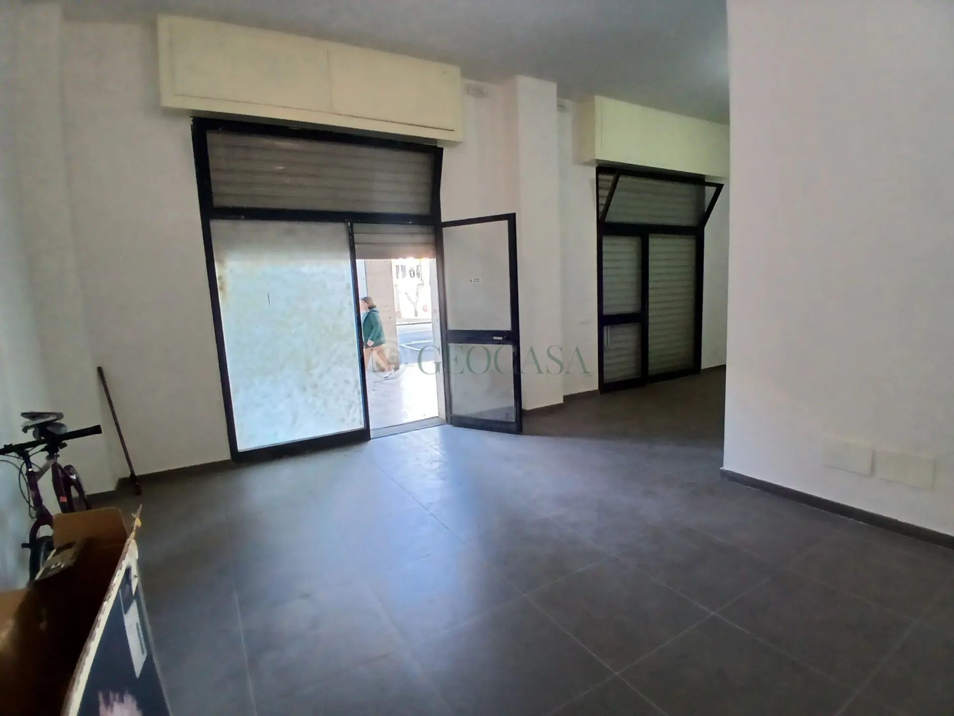 Immagine per Locale commerciale in affitto a La Spezia via Vittorio Veneto 298