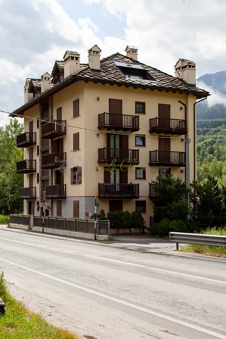 Immagine per Bilocale in affitto a Morgex via Rue Du Mont Blanc 2