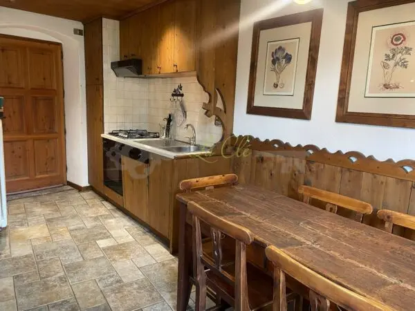 Trilocale via San Giocondo, Courmayeur
