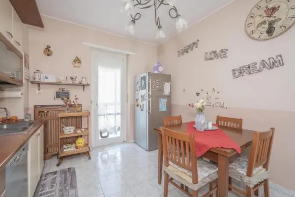 Appartamento via Spagna, Borgaro Torinese