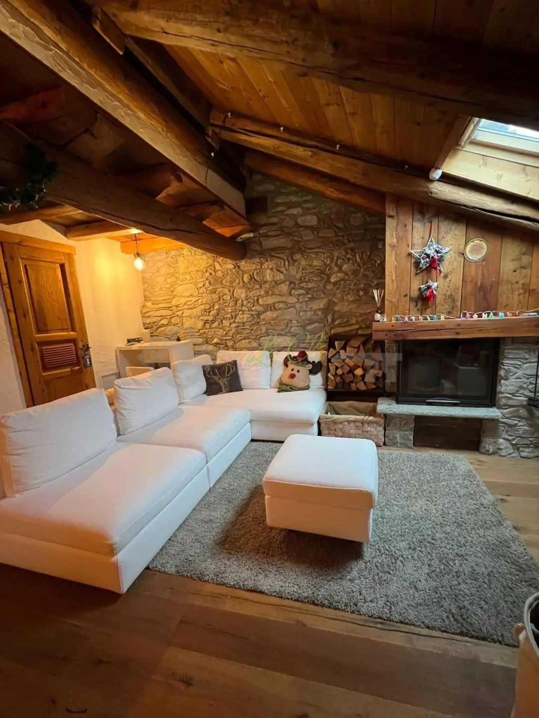 Immagine per Quadrilocale in vendita a Courmayeur via Trou Des Romains 9