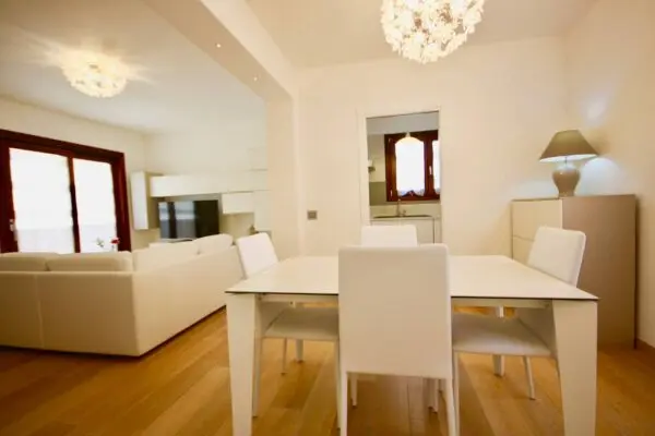 Villa via Ruinadas 18a, Olbia