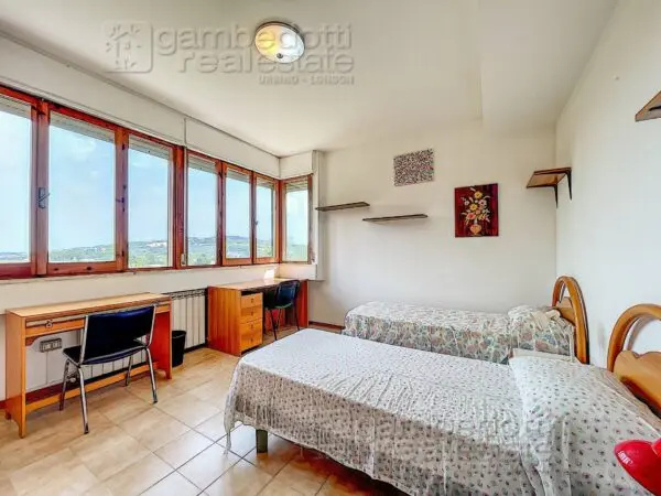 Appartamento via, Urbino