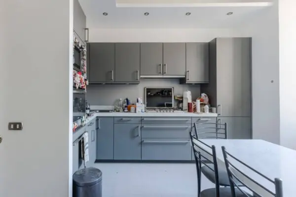 Appartamento via Pasubio, Roma