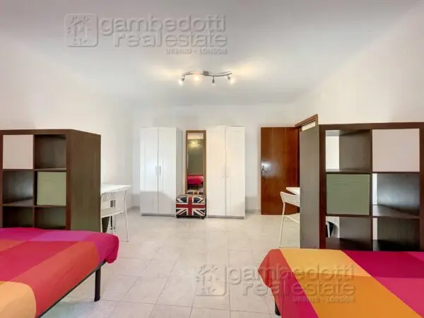 Appartamento via, Urbino