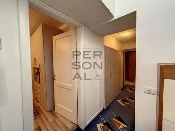 Appartamento via Albiano, Albiano