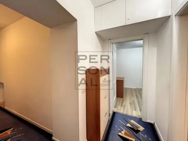 Appartamento via Albiano, Albiano