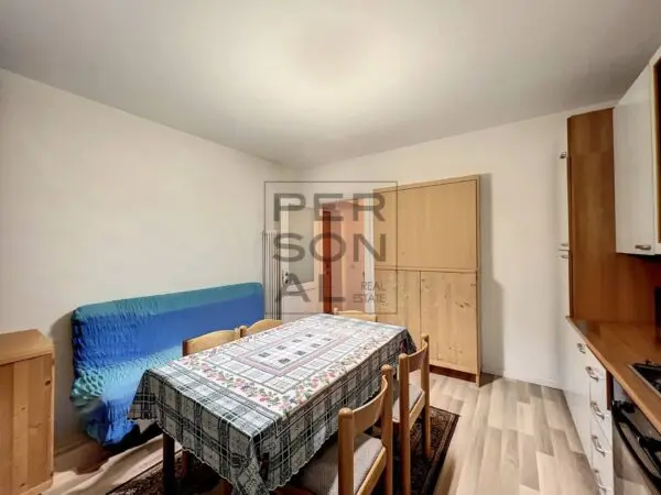 Appartamento via Albiano, Albiano