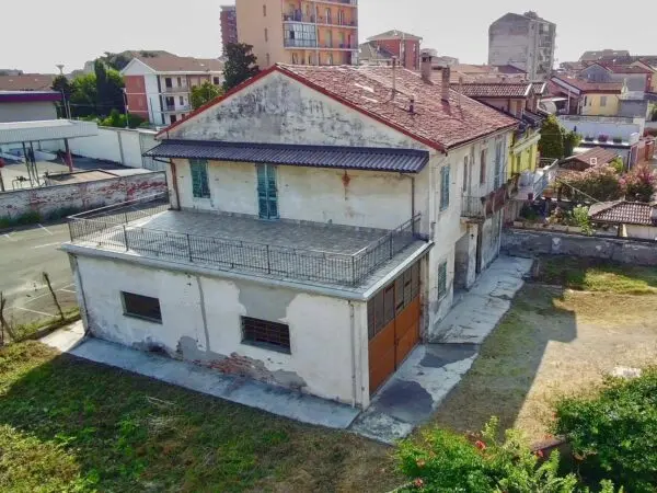 Casa Indipendente via, Alessandria