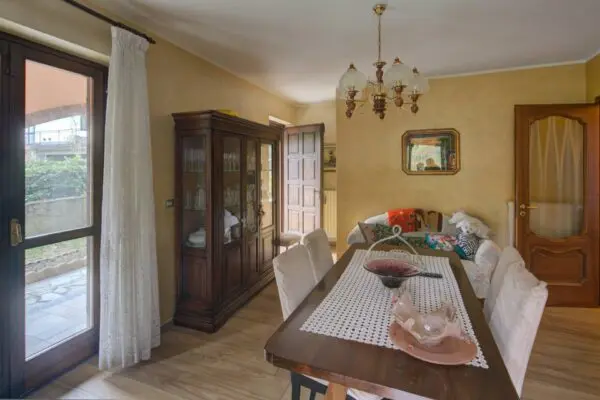 Villa viale Dei Tigli 26, Avigliana