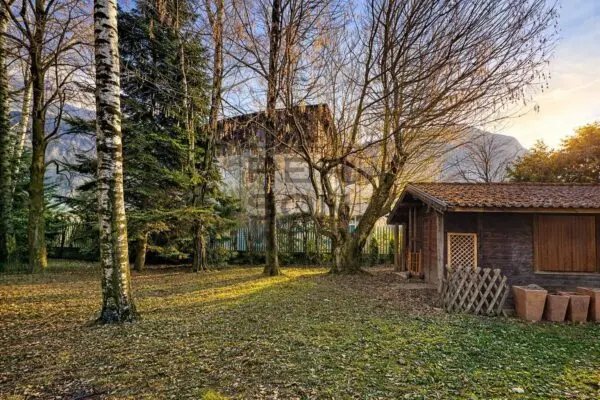 Casa Semindipendente via Salorno, Velturno