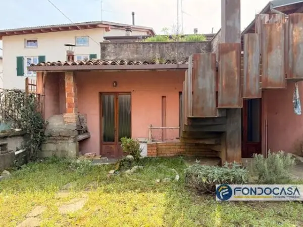 Appartamento via, Zanica