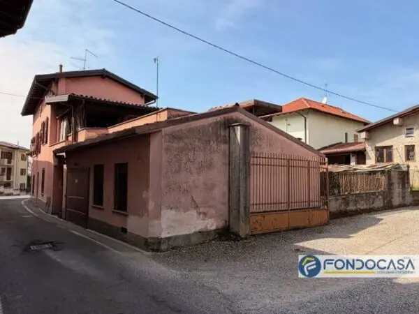 Appartamento via, Zanica