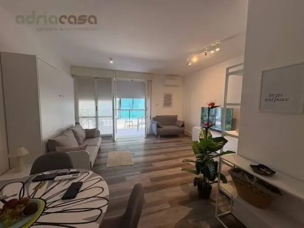 Appartamento viale Dante Alighieri, Riccione