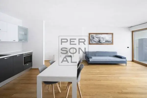Appartamento via Mezzolombardo, Mezzolombardo