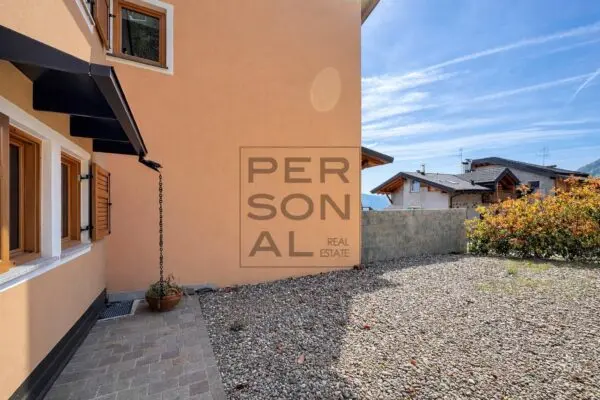 Appartamento via Cembra, Cembra Lisignago