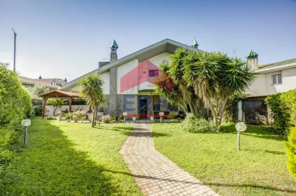 Villa viale Piave 10, Ardea