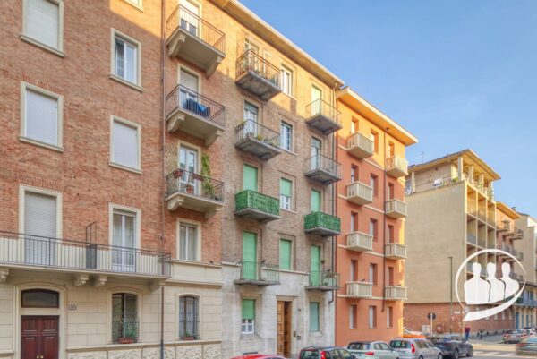 Appartamento via Borgosesia 96, Torino