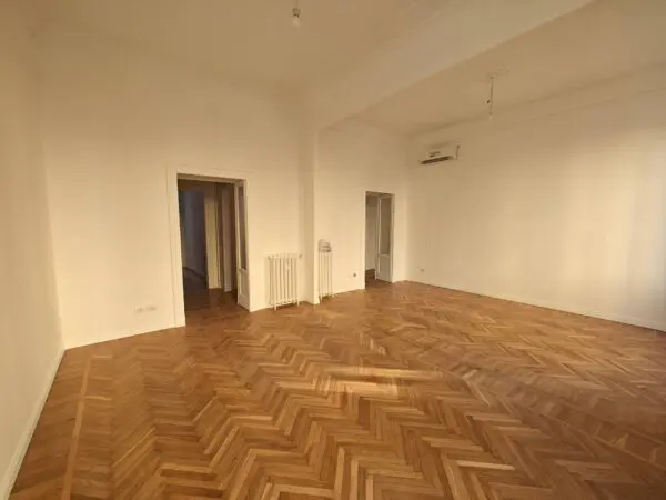 Appartamento via Spartaco 38, Milano