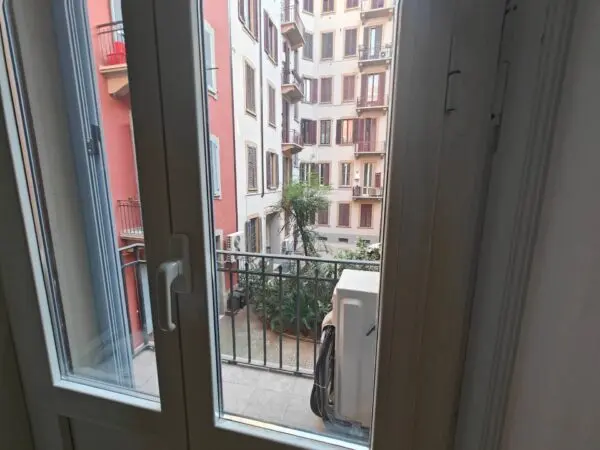 Appartamento via Spartaco 38, Milano