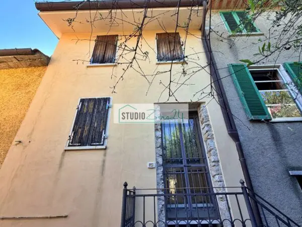 Casa Semindipendente via Polidori, Seravezza
