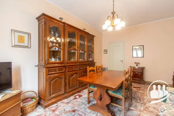 Appartamento via Conte Di Roccavione 82, Torino