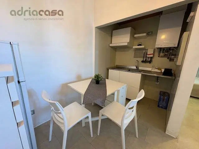 Immagine per Appartamento in affitto a Riccione Viale Finale Ligure 