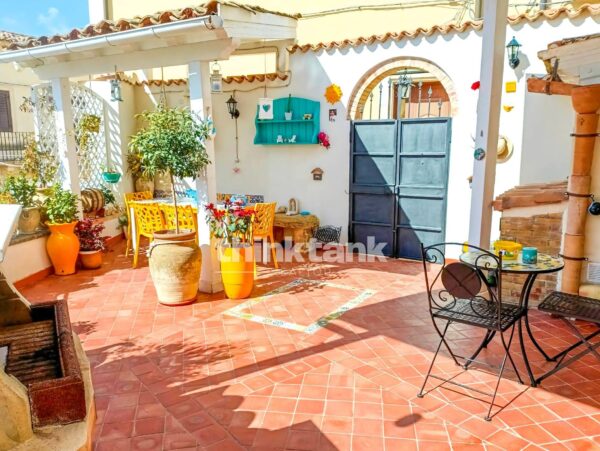 Casa Indipendente via Centro, Noto