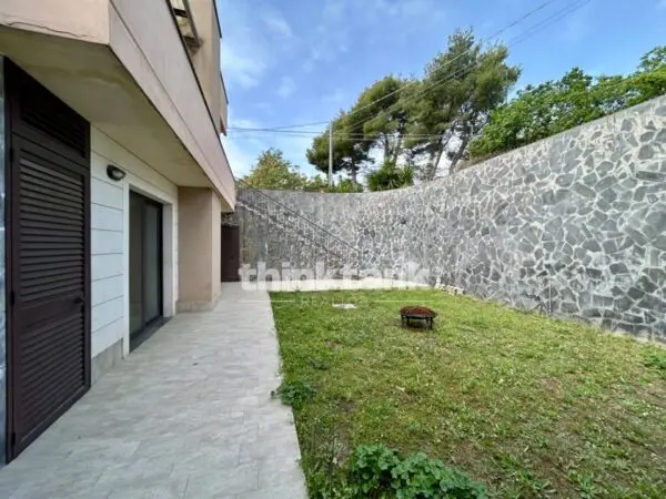 Villa via Delle Ginestre, Ragalna