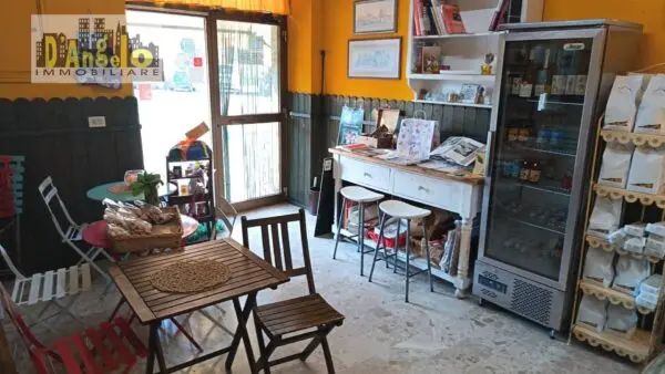 Attività Commerciale via Roma 6/a, Offida