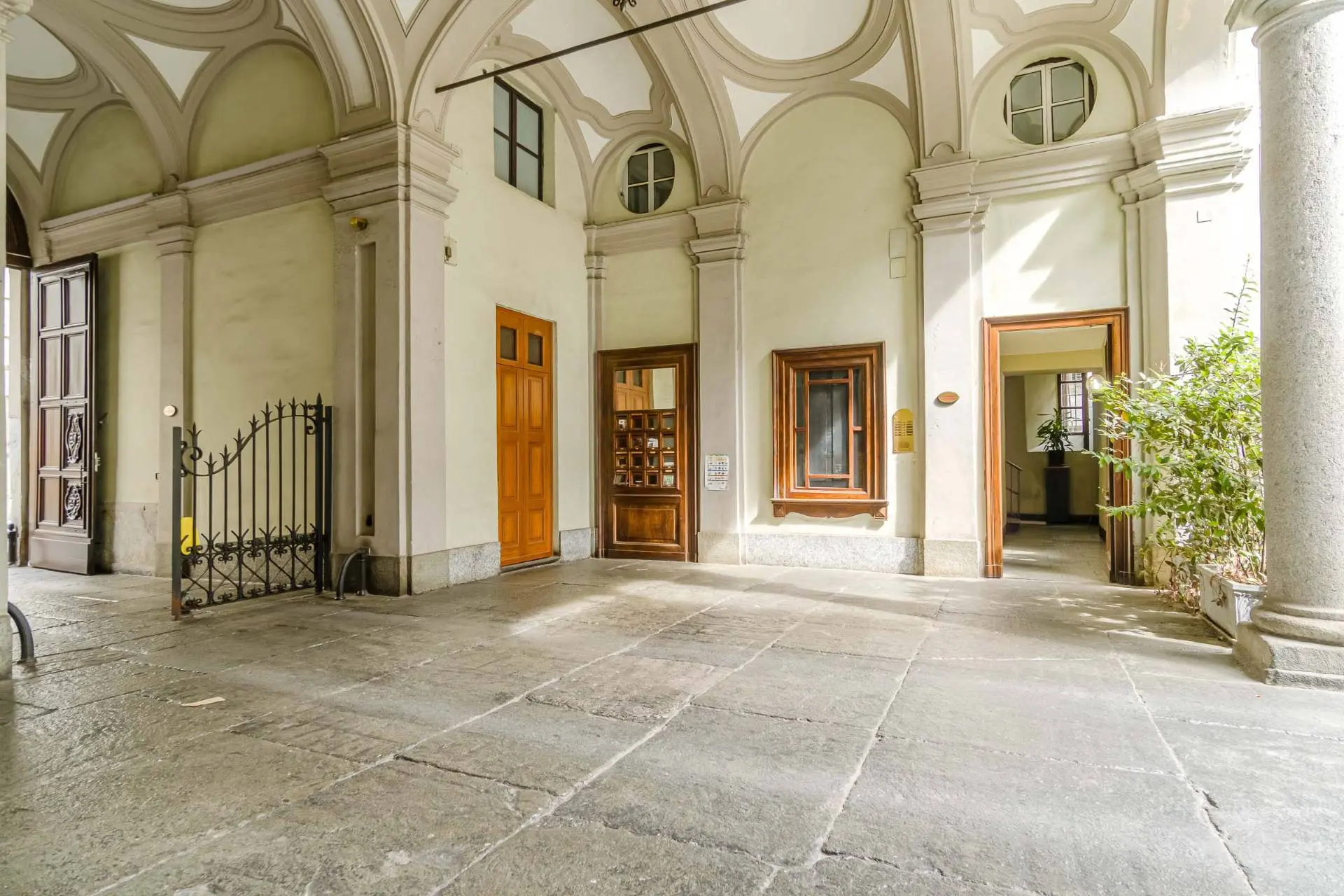 Immagine per Laboratorio in vendita a Torino Via Garibaldi 53