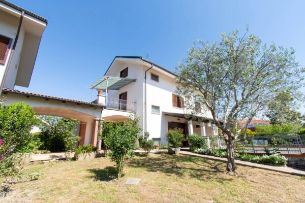 Casa Semindipendente via Carducci 12, Villarbasse