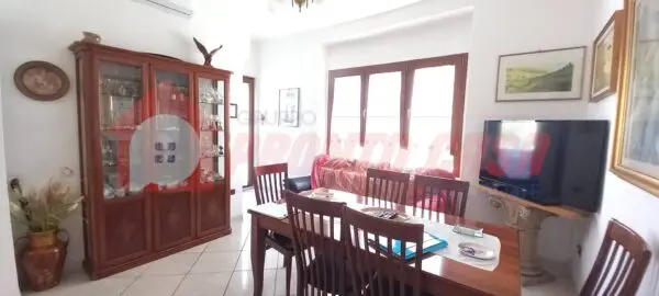 Appartamento via Delle Mimose 2, Rodi Garganico