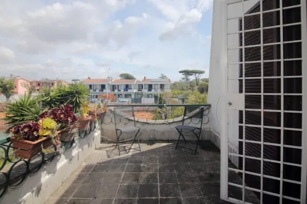 Villa via Dei Lecci 99, Anzio