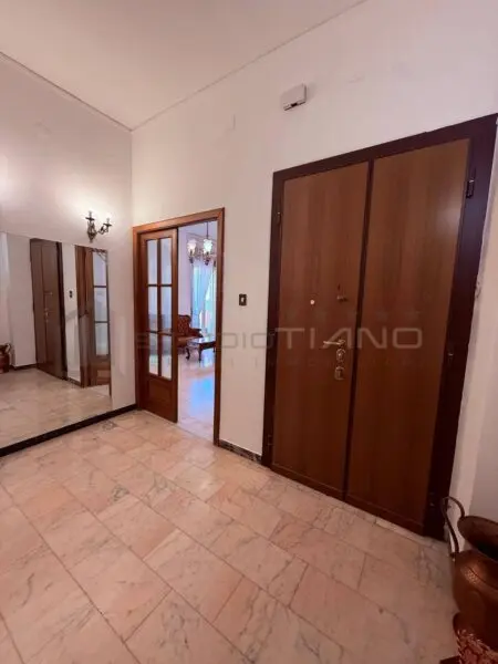 Appartamento via Nicola Parisio 18, Cosenza