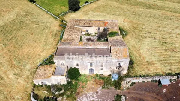 Immagine per Rustico/Casale in vendita a Ragusa Contrada Stanislao SNC