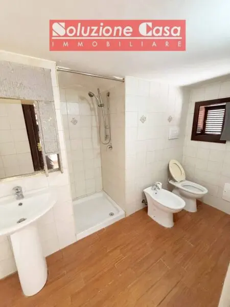 Casa Indipendente via Luigi Matarrese, Canosa Di Puglia