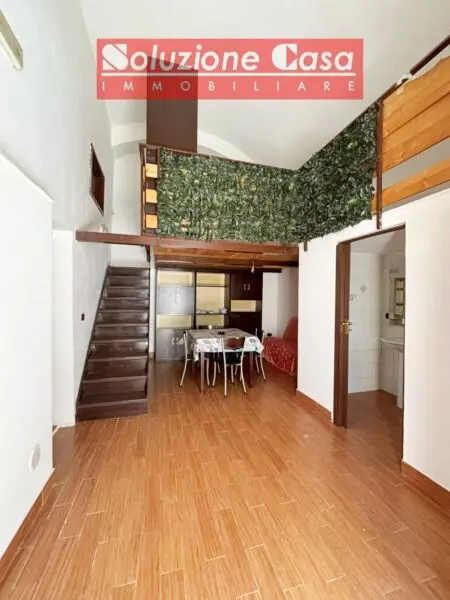 Casa Indipendente via Luigi Matarrese, Canosa Di Puglia