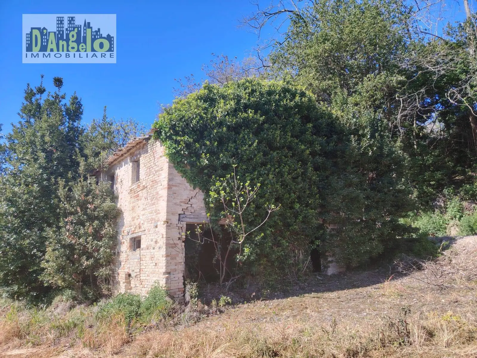 Immagine per Casa indipendente in vendita a Petritoli CONTRADA SOLOGNA